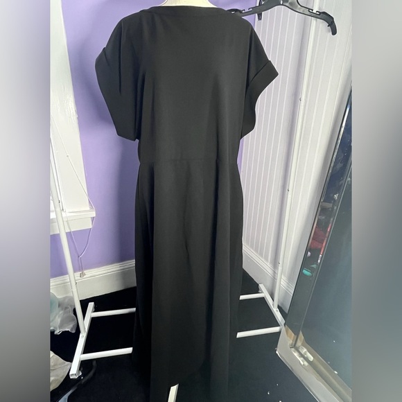 Fashion to Figure Split Front Black Knit Tunic Top NWT Bikercore Trendy layer - Picture 2 of 10